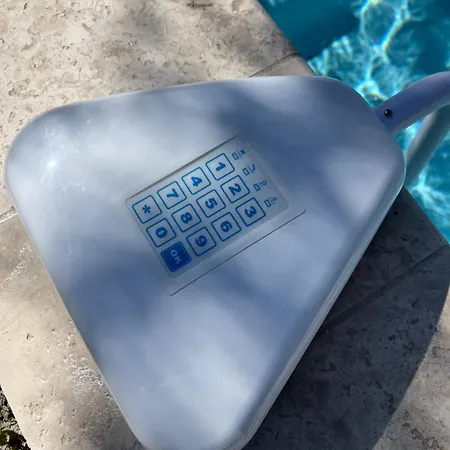Sasha'blue-terrasse Jardin-park-clim-piscine * L'Isle-sur-la-Sorgue